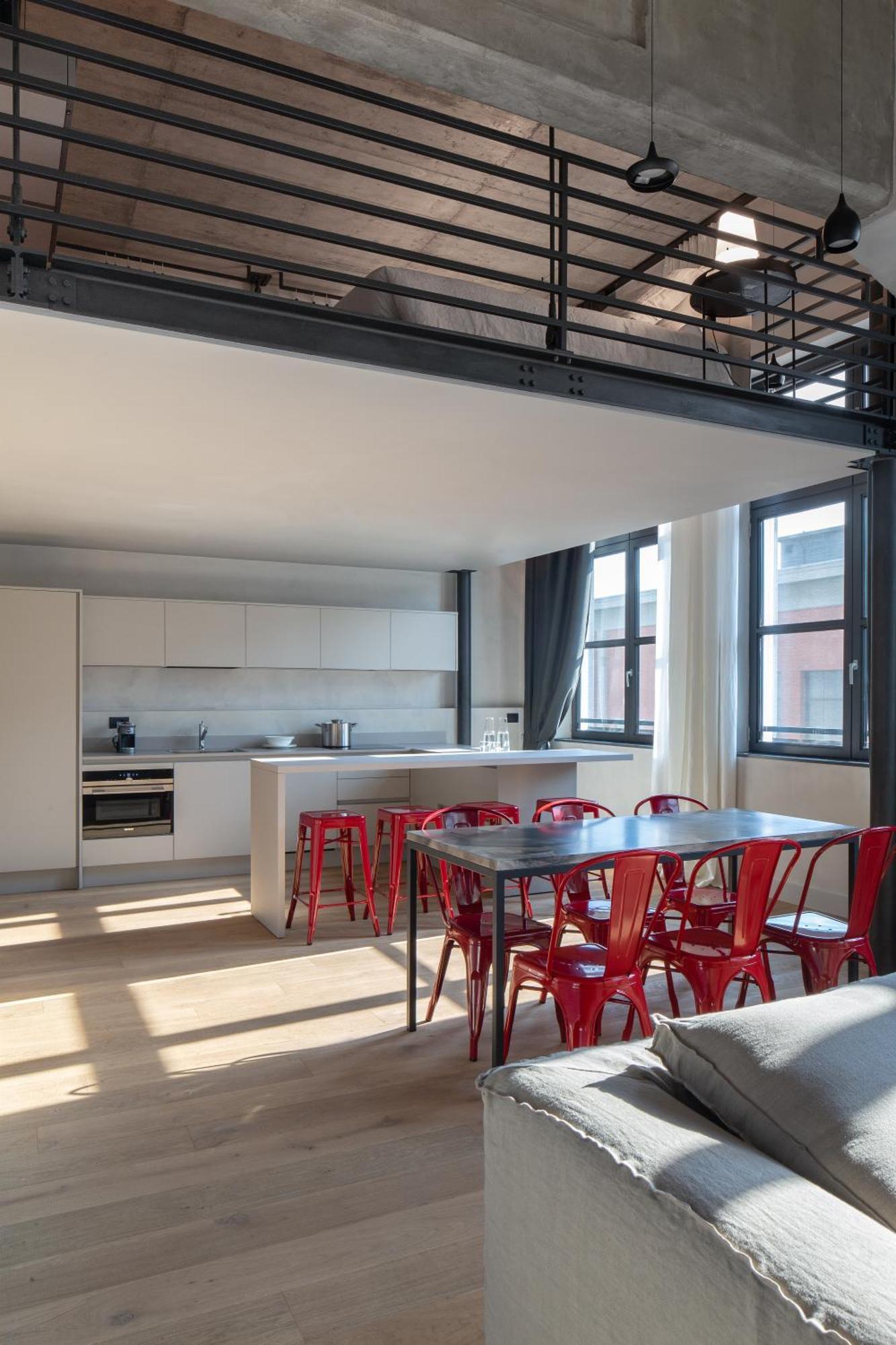 Edit Lofts Apartment