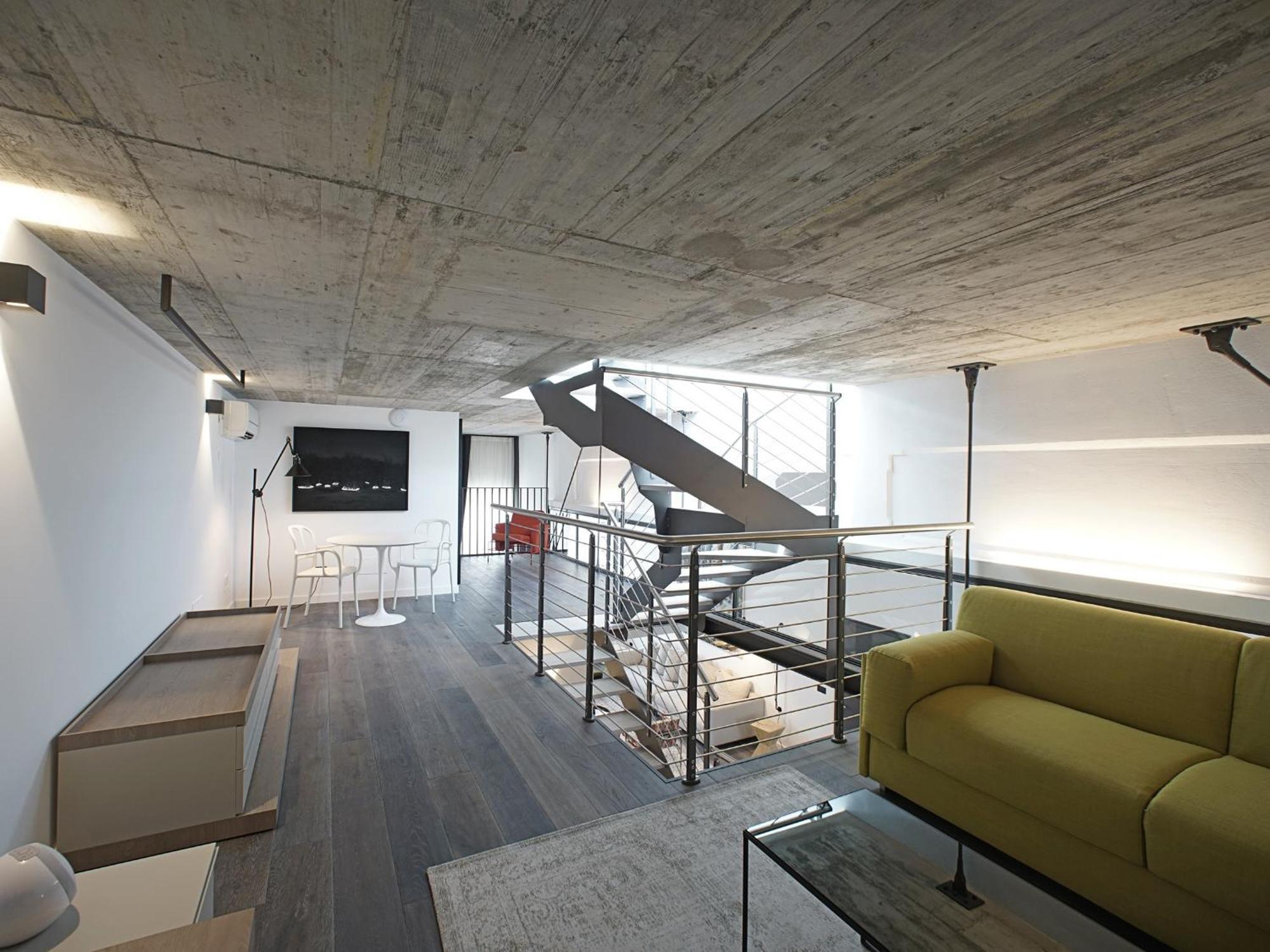 Edit Lofts Apartment *